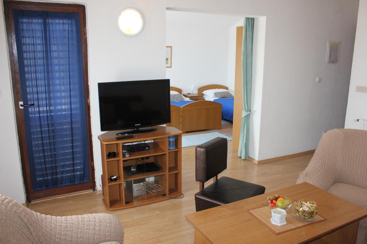 Guesthouse San Antonio Плоче Экстерьер фото